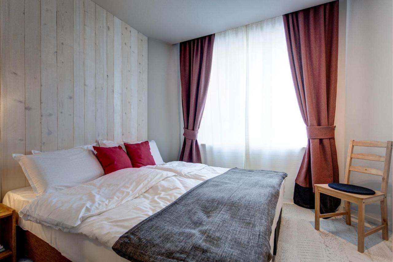 Къщи За Гости Сноуфлейк Snowflake Chalet And Snowflake Lodge バンスコ エクステリア 写真